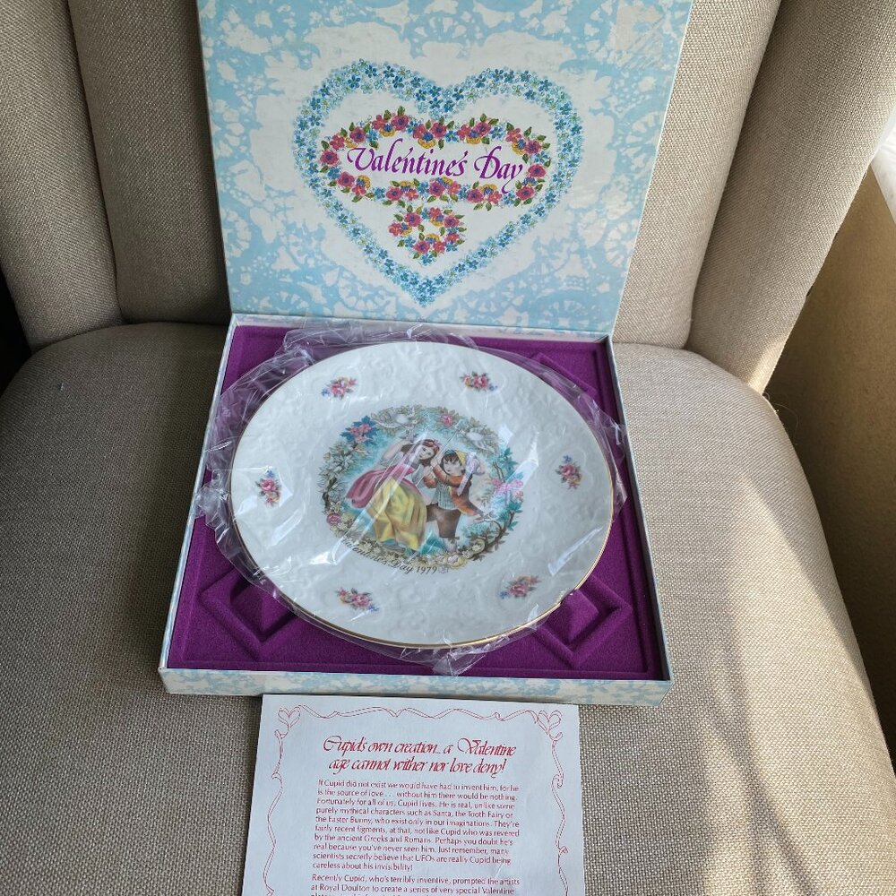 Royal Doulton Collectible Valentine’s Day 1979 Plate NIB